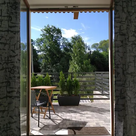 Nowy Z Tarasem I Samodzielnym Wejsciem - Sowia Appartement