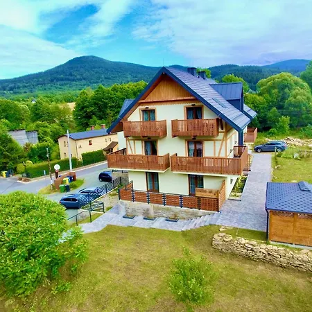 Nowy Z Tarasem I Samodzielnym Wejsciem - Sowia Apartamento *
