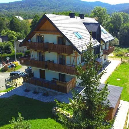 Nowy Z Tarasem I Samodzielnym Wejsciem - Sowia *