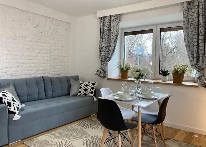 Nowy Z Tarasem I Samodzielnym Wejsciem - Sowia