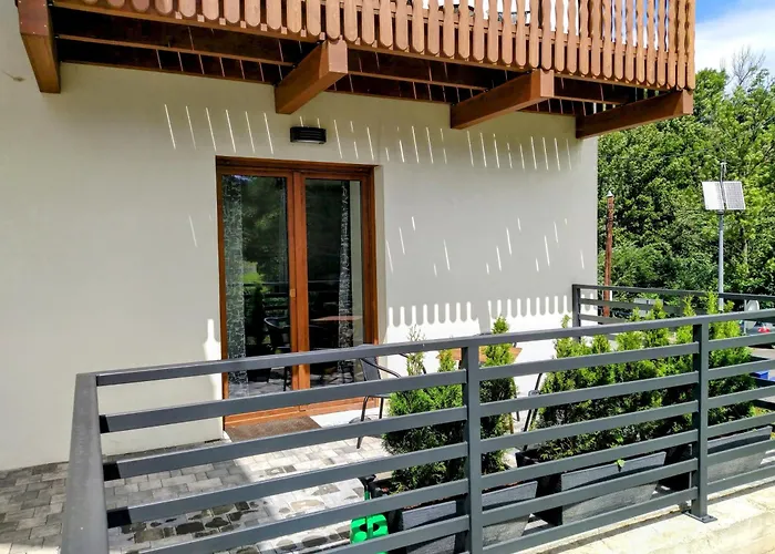 Nowy Z Tarasem I Samodzielnym Wejsciem - Sowia * Stronie Śląskie